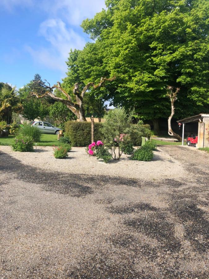 Chambres D Hotes Villa Anani Cosson Alex Barbezieux-Saint-Hilaire Bagian luar foto